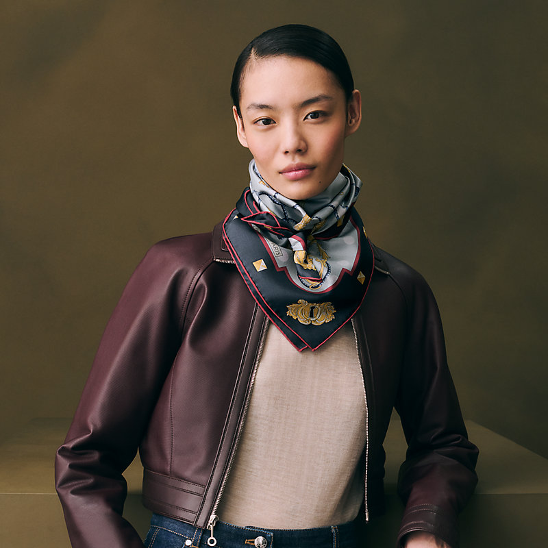 カレ ダブルフェイス90 《レ・クレ》 | Hermès - エルメス-公式サイト